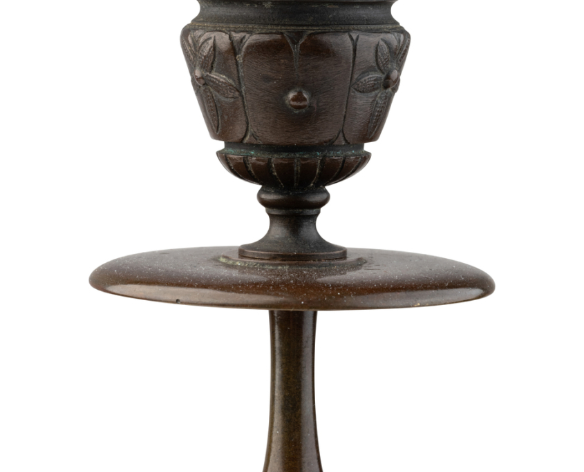 2026-1479 PAIRE BOUGEOIRS BRONZE INSECTES (6)